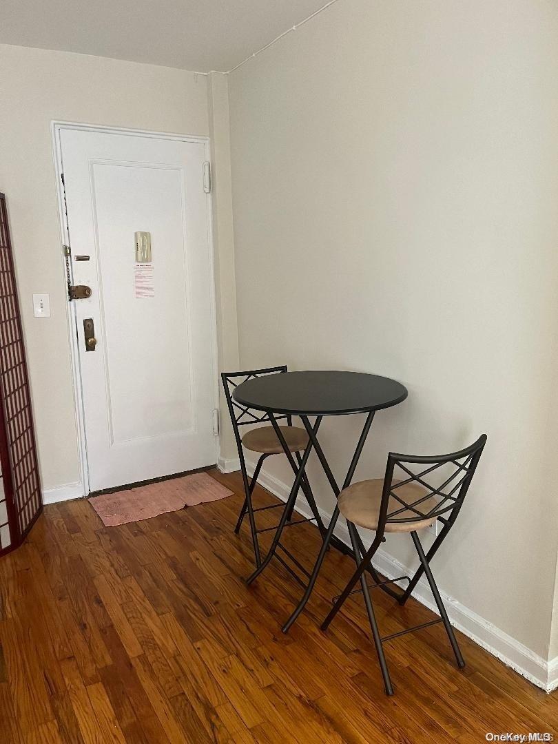 #5 photo, 103-25 68 Avenue, Forest Hills , NY 11375