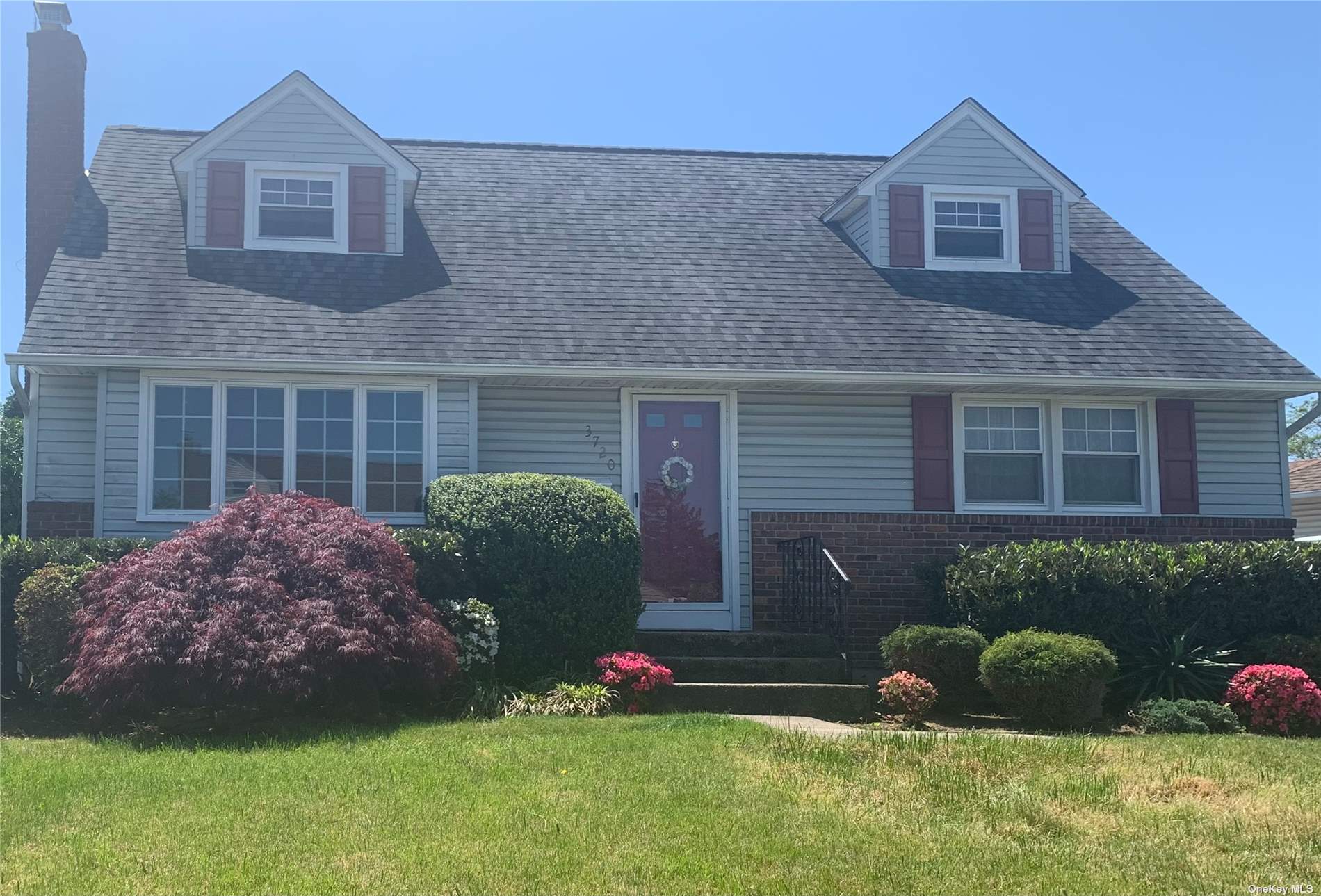 #1 photo, 3720 Ferndale Drive, 长岛 Wantagh , NY 11793