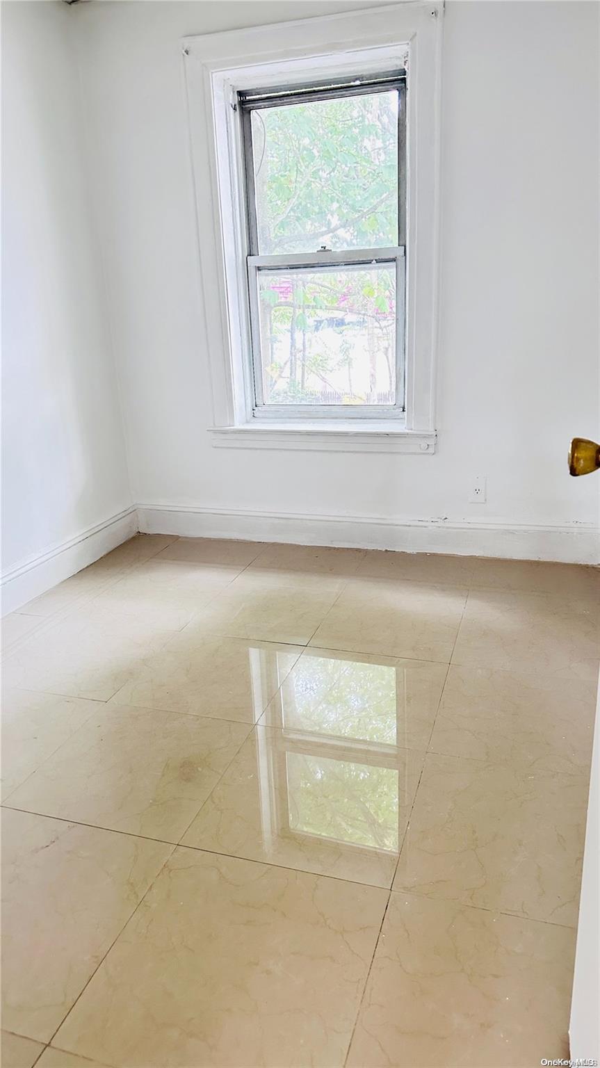 #8 photo, 93-06 95th Street, Woodhaven , NY 11421