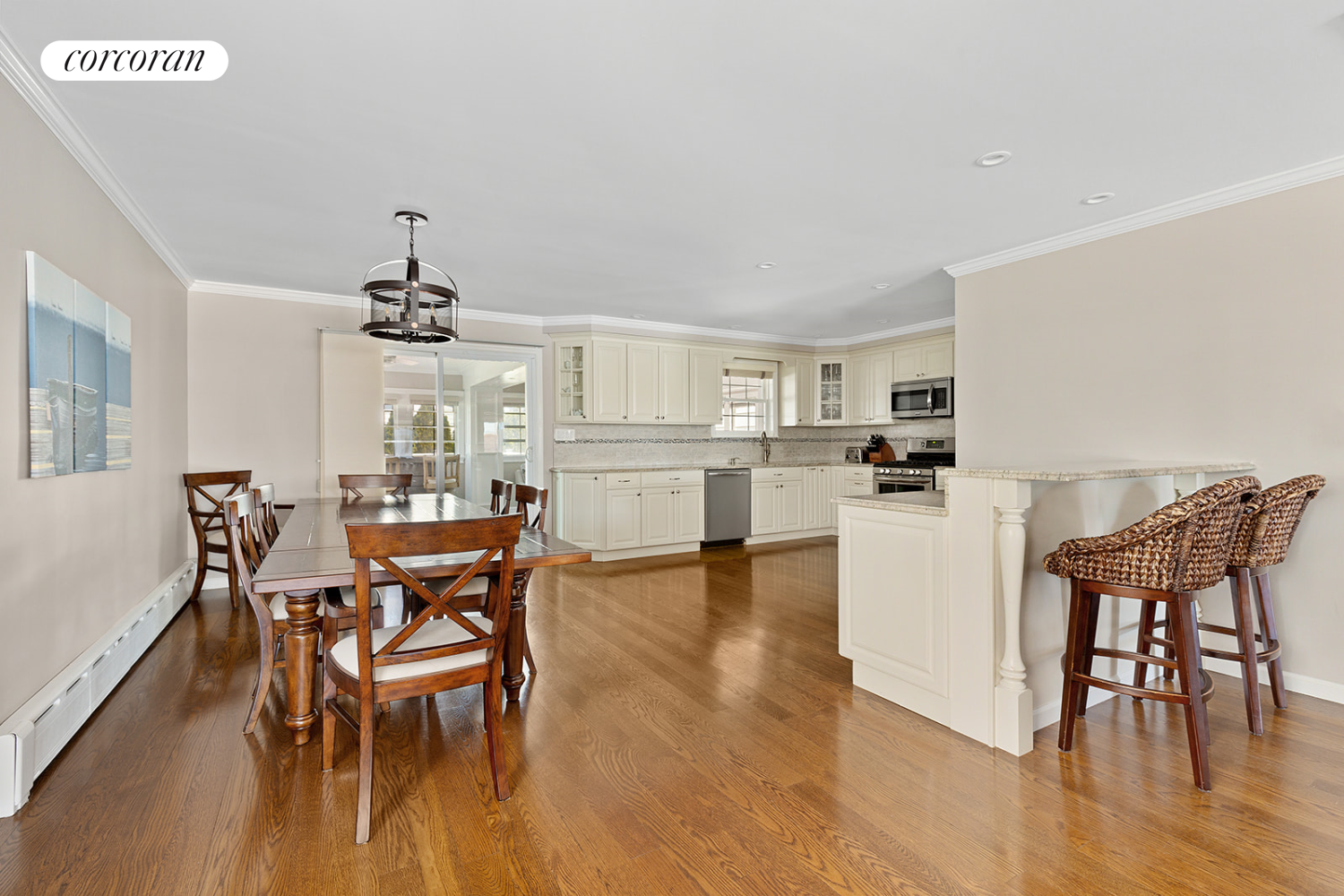 #4 photo, 103 BEACH 221ST Street, קווינס Breezy Point , NY 11697