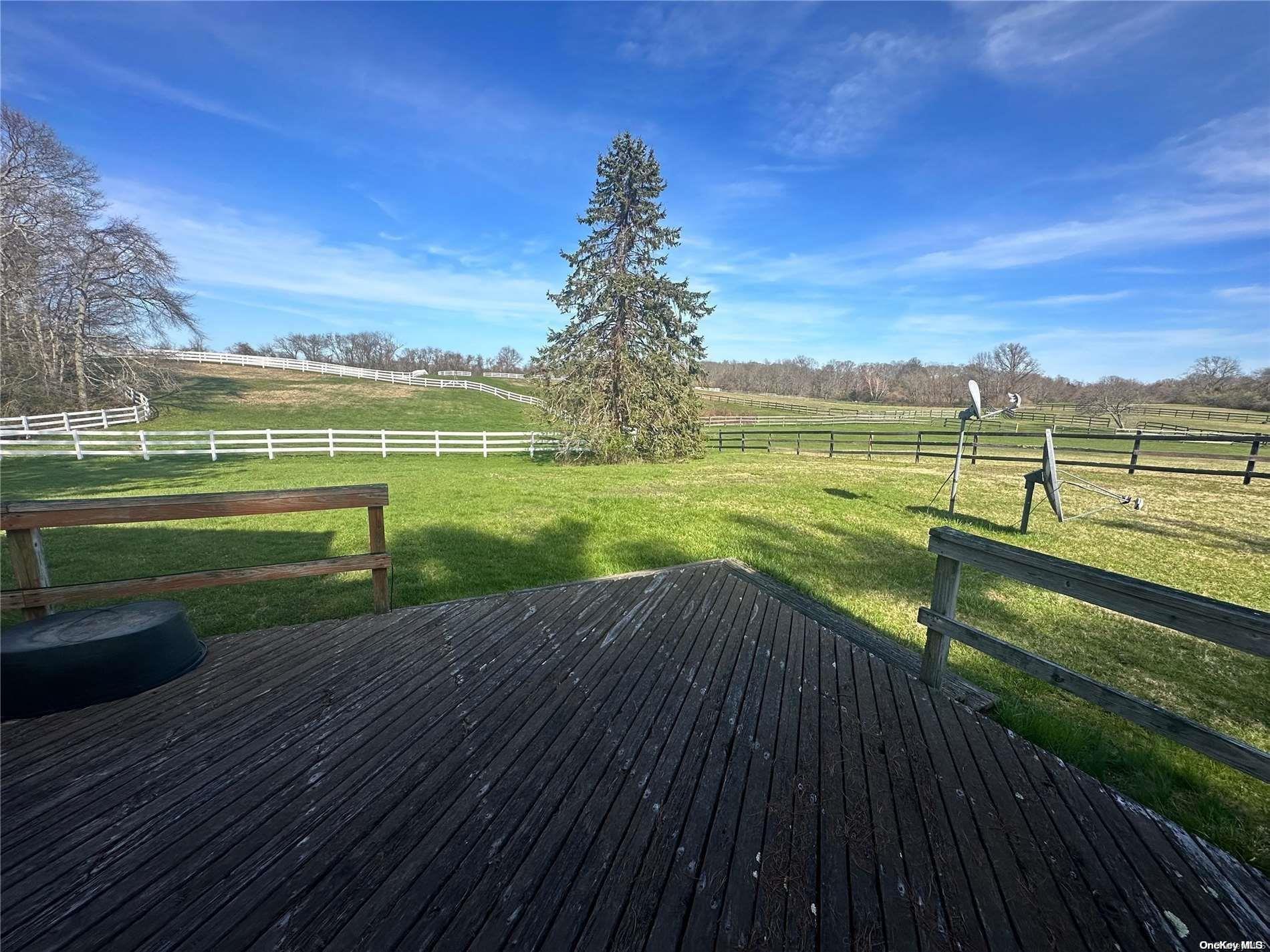 #16 photo, 1394 Main Road, サフォーク郡 Jamesport , NY 11947