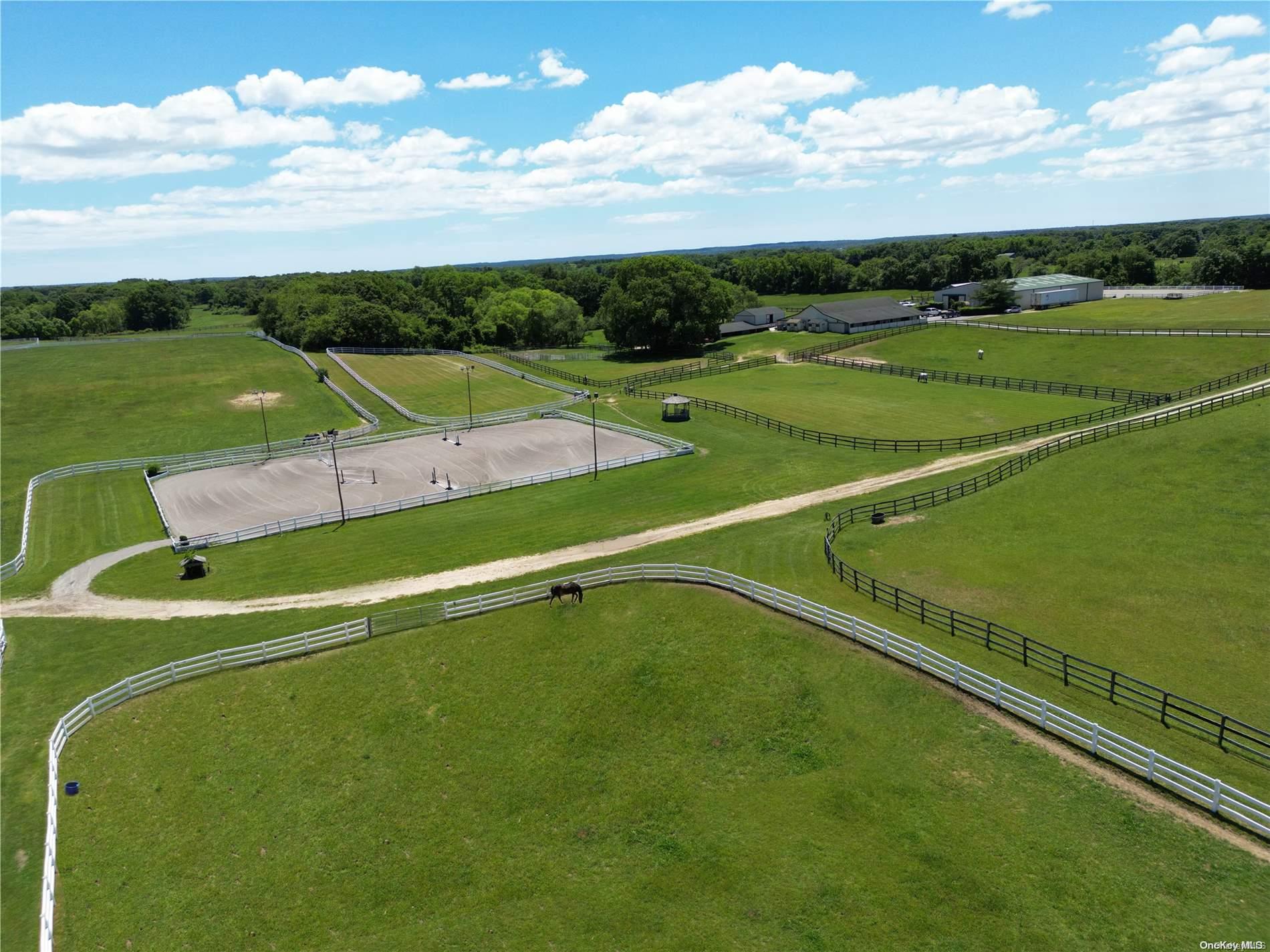 #7 photo, 1394 Main Road, サフォーク郡 Jamesport , NY 11947