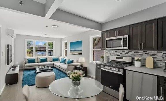 #11 photo, 37-06 Francis Lewis Boulevard, קווינס Bayside , NY 11361