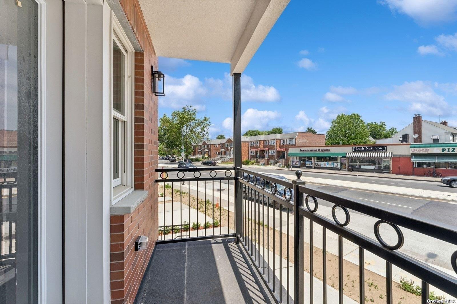 #14 photo, 37-06 Francis Lewis Boulevard, קווינס Bayside , NY 11361