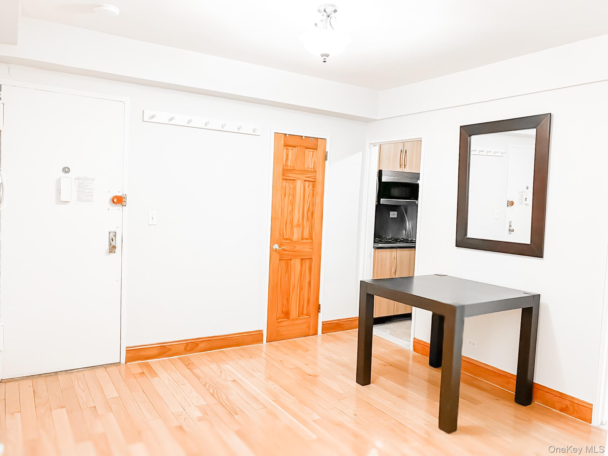 #2 photo, 210 E 47th Street, マンハッタン New York (Manhattan) , NY 10017