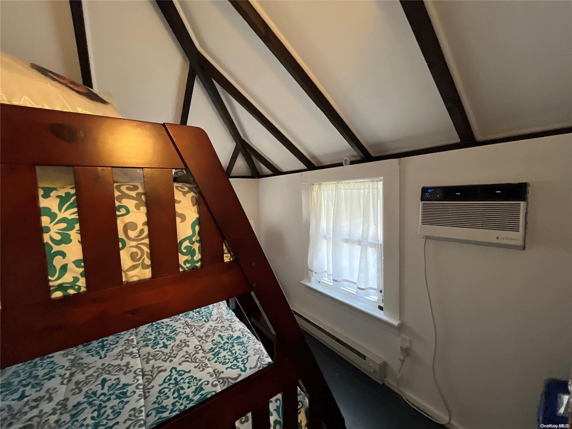 #10 photo, 192 Cottage Walk, Ocean Beach , NY 11770