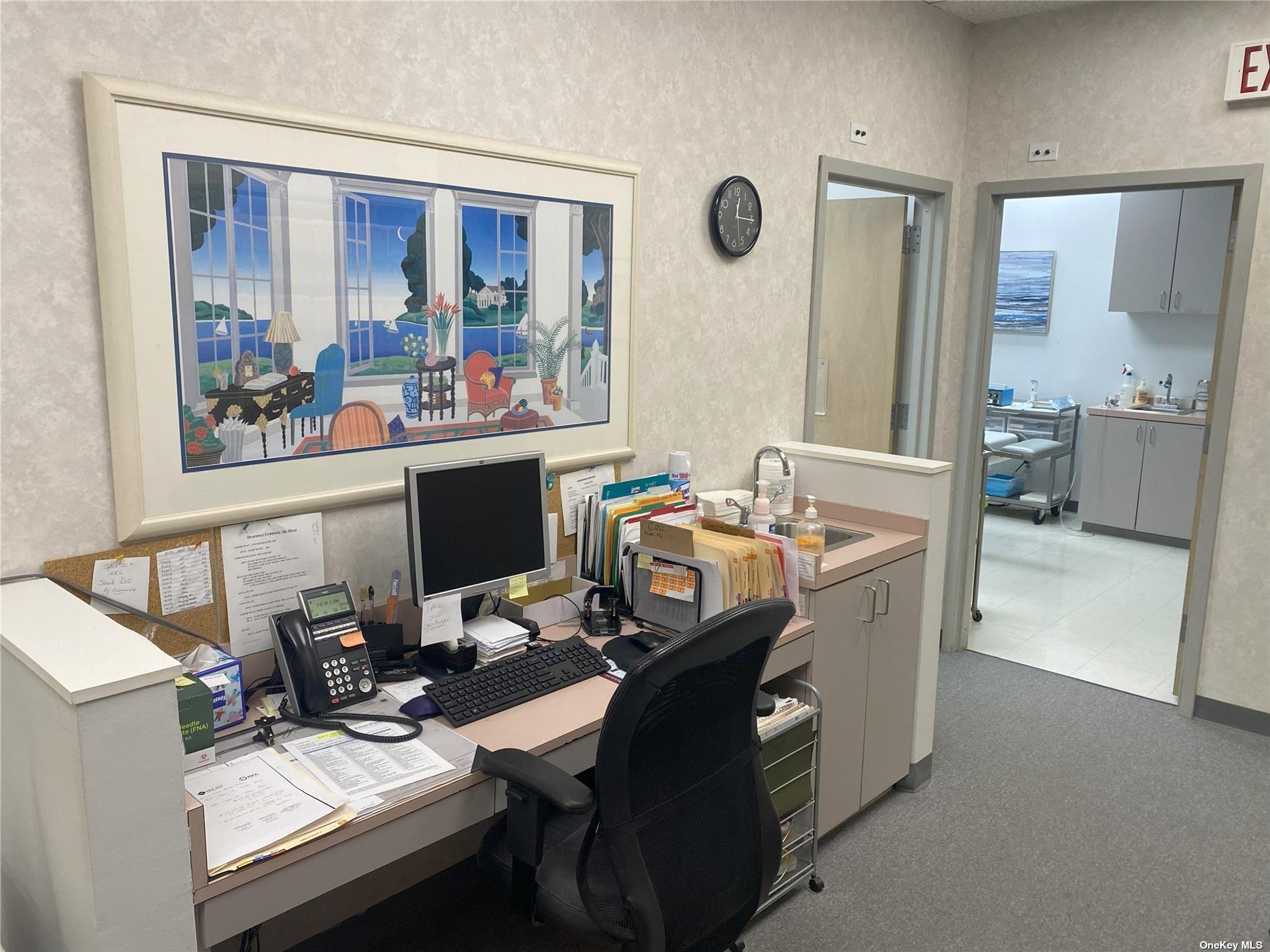 #7 photo, 8 Technology Drive, サフォーク郡 East Setauket , NY 11733