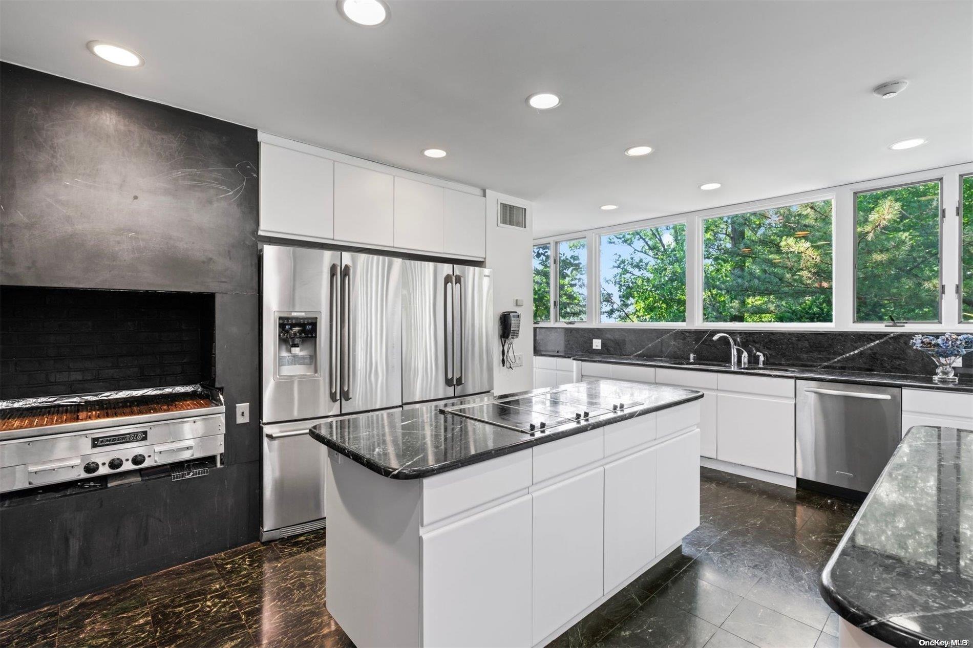 #6 photo, 18 Hicks Lane, ナッソー郡 Sands Point , NY 11050