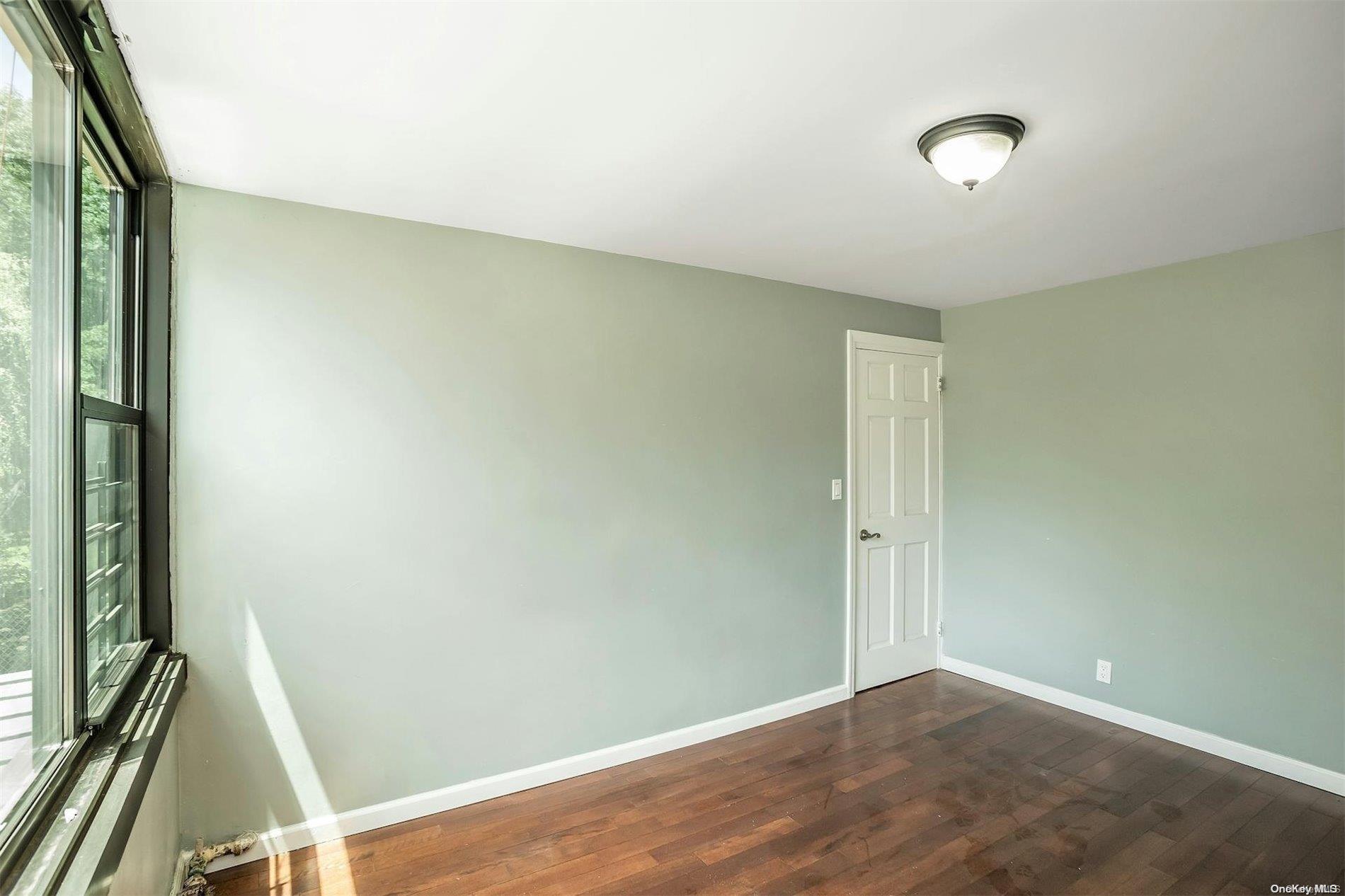 #15 photo, 166-10 Powells Cove Boulevard, クイーンズ区 Beechhurst , NY 11357