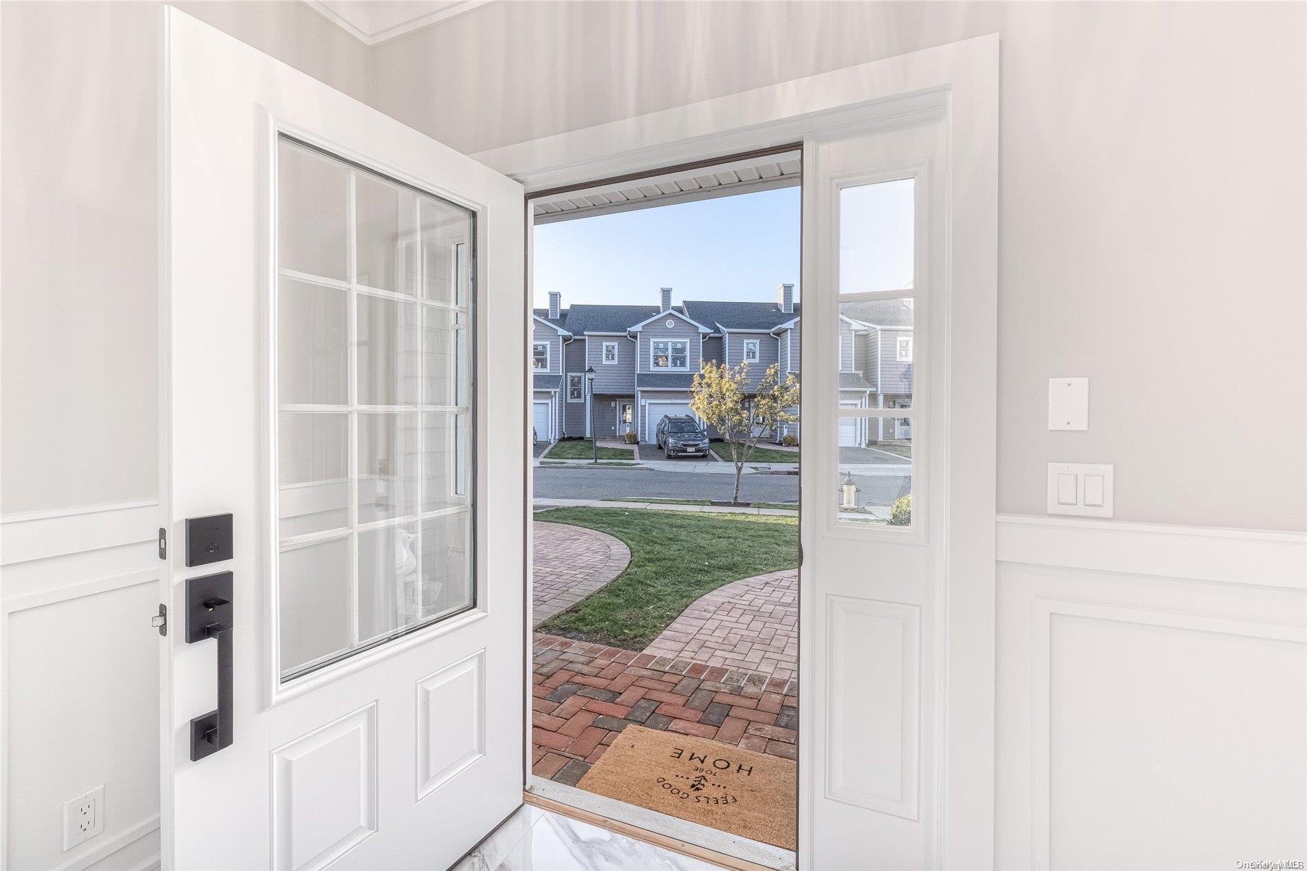 #4 photo, 18 Ocean Watch Court, ナッソー郡 Freeport , NY 11520