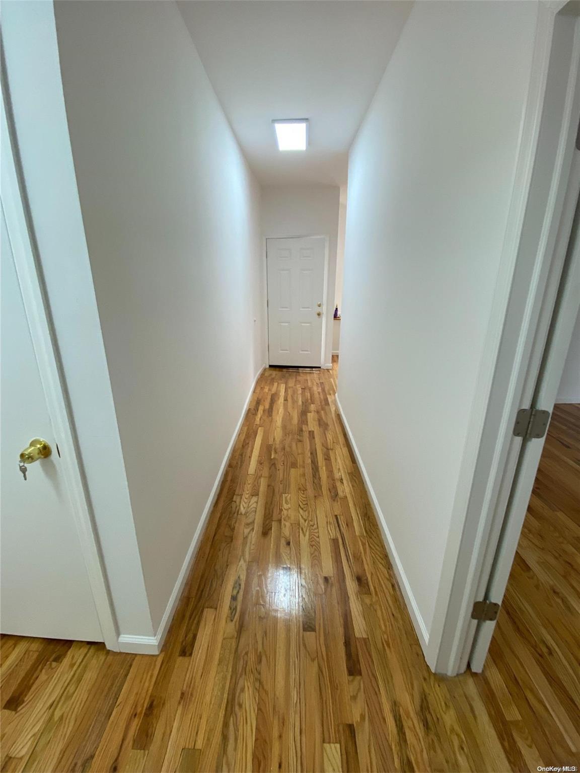 #3 photo, 40-28 82nd Street, クイーンズ区 Elmhurst , NY 11373