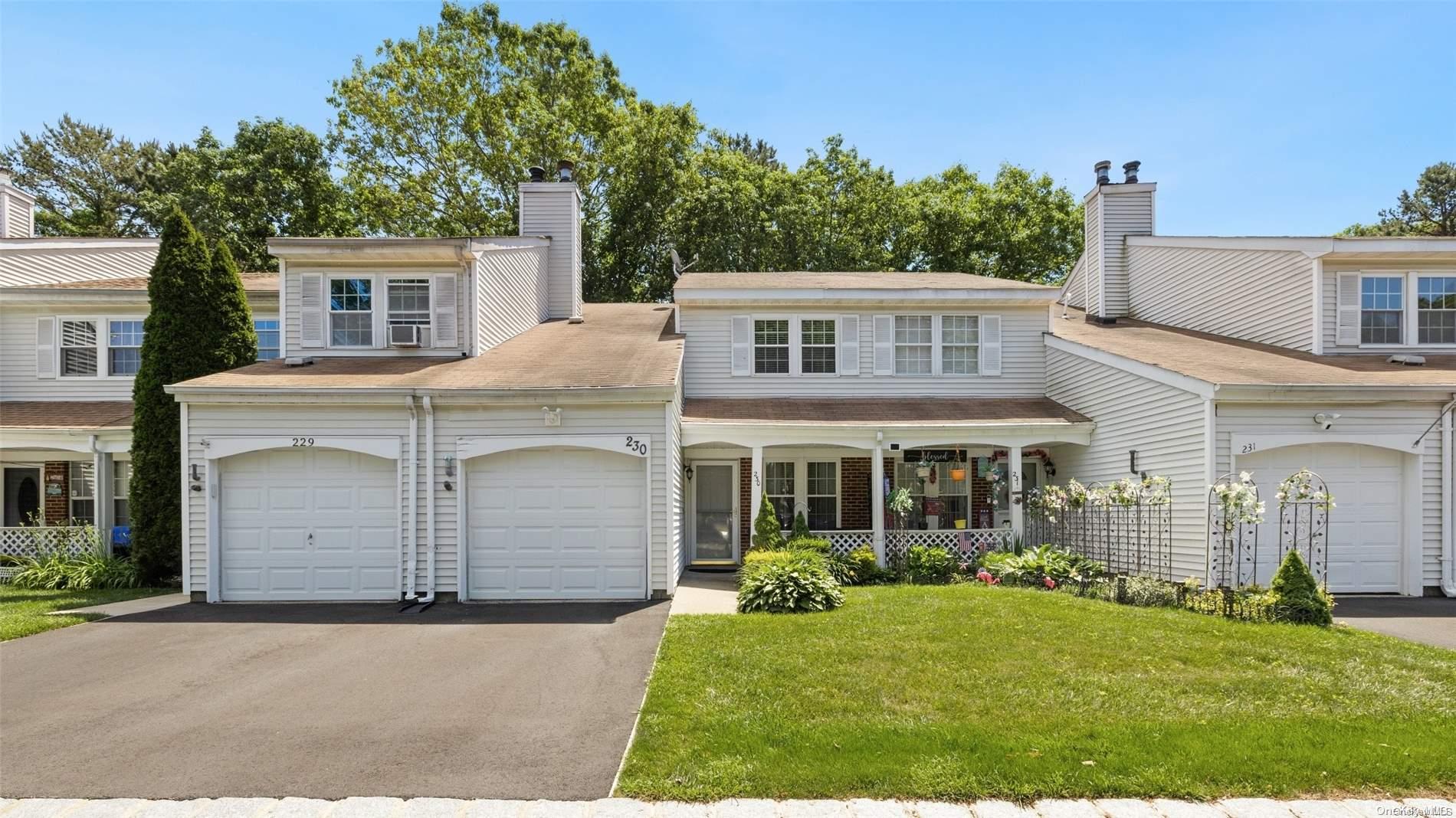 #1 photo, 230 Ivy Meadow Court, Middle Island , NY 11953