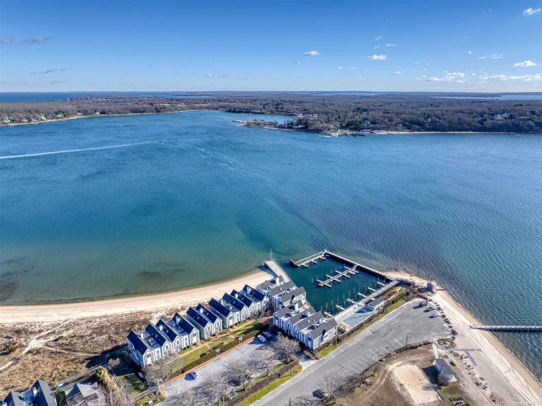 #15 photo, 8 Oyster Point, サフォーク郡 Greenport , NY 11944