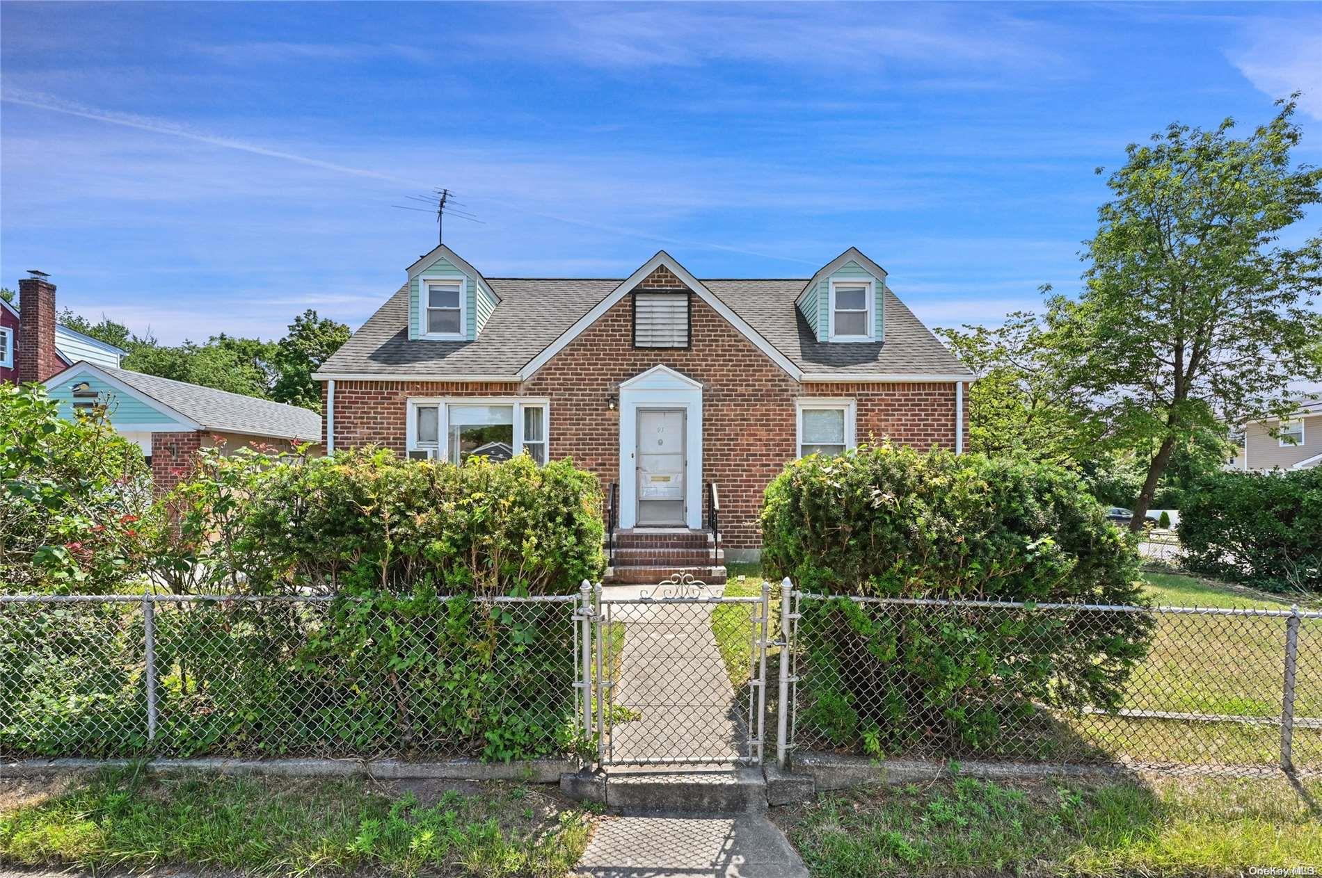 #1 photo, 97 Judith Lane, 长岛 Valley Stream , NY 11580