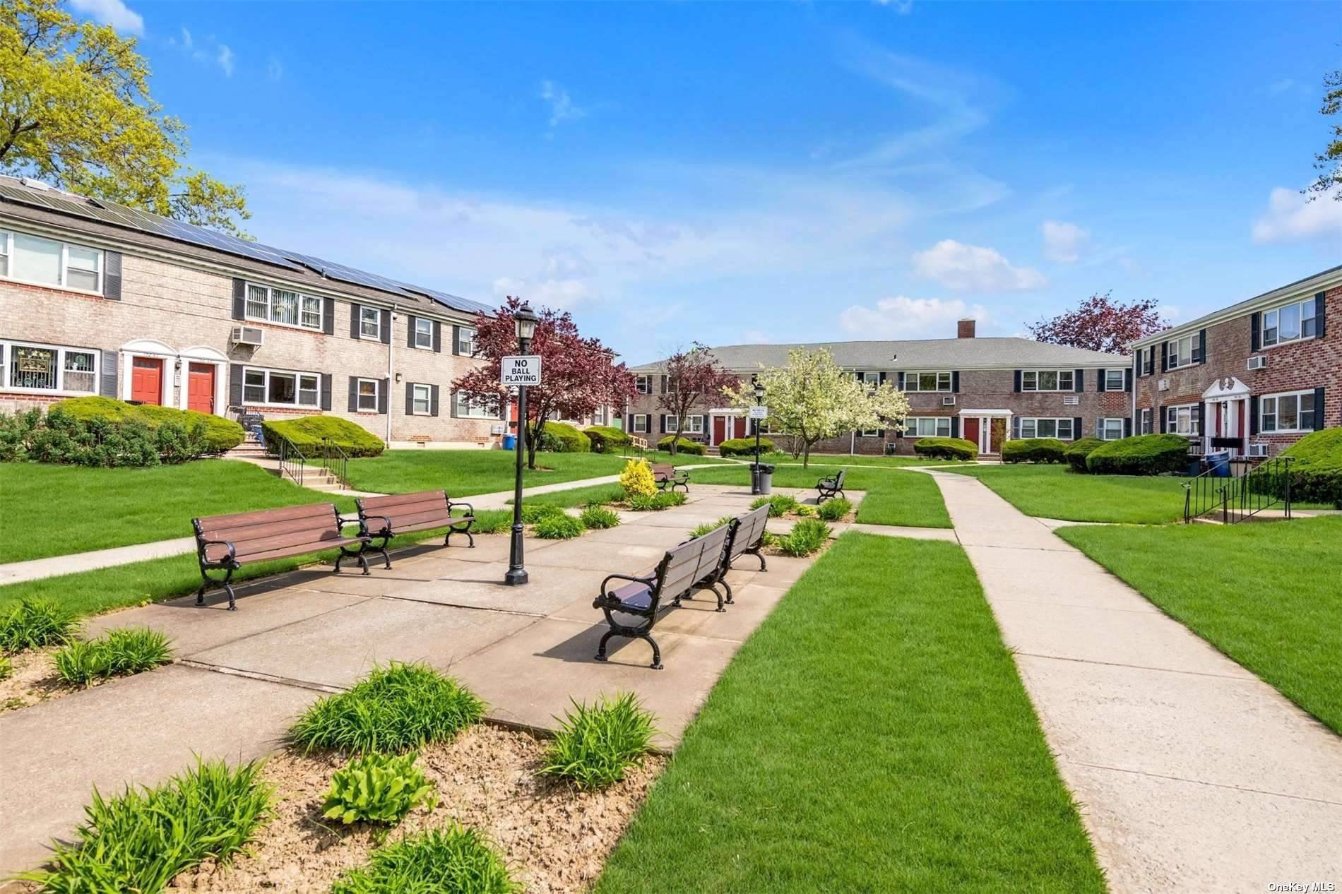 #1 photo, 138-58 68th Dr, クイーンズ区 Flushing , NY 11367