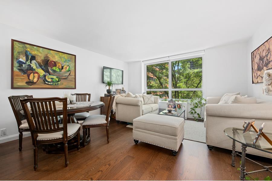 #1 photo, 200 E 94TH Street, Yorkville , NY 10128