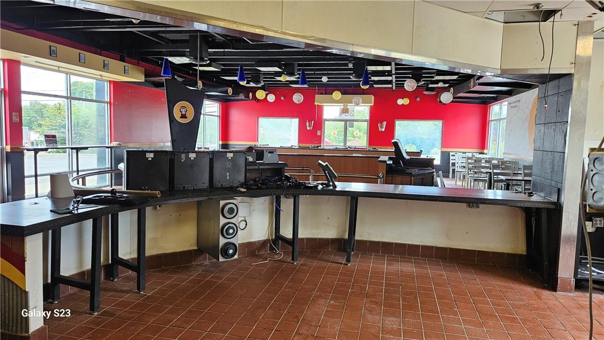 #4 photo, 334 Windsor Highway, New Windsor , NY 12553