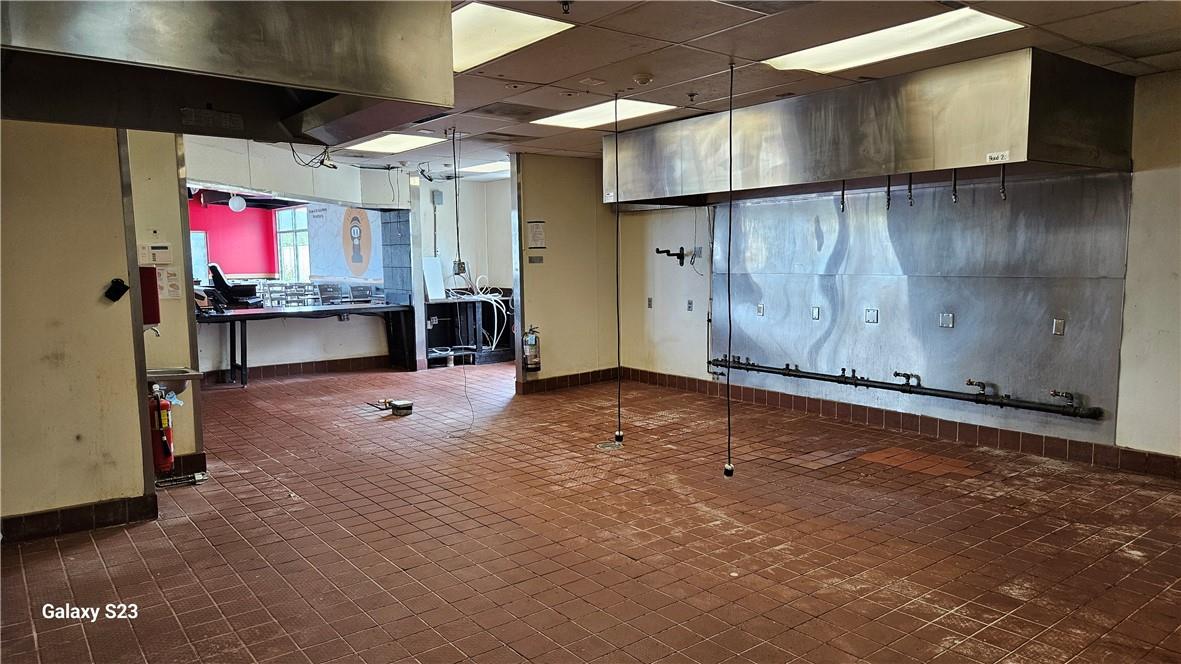 #7 photo, 334 Windsor Highway, New Windsor , NY 12553