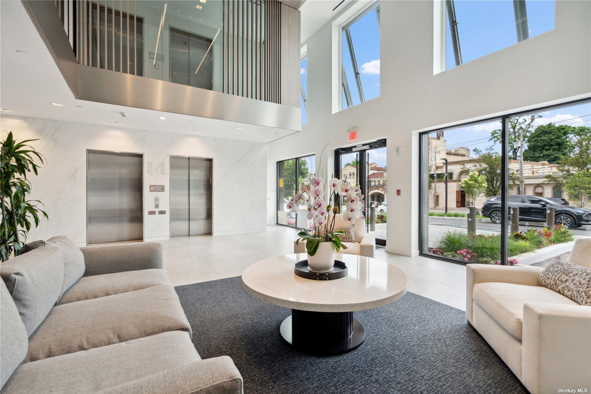 #5 photo, 218 Middle Neck Road, ナッソー郡 Great Neck , NY 11021