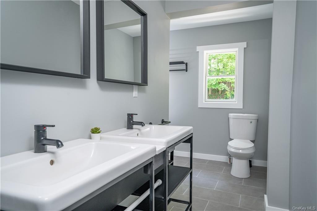 #18 photo, 1021 Route 9w, Nyack , NY 10960