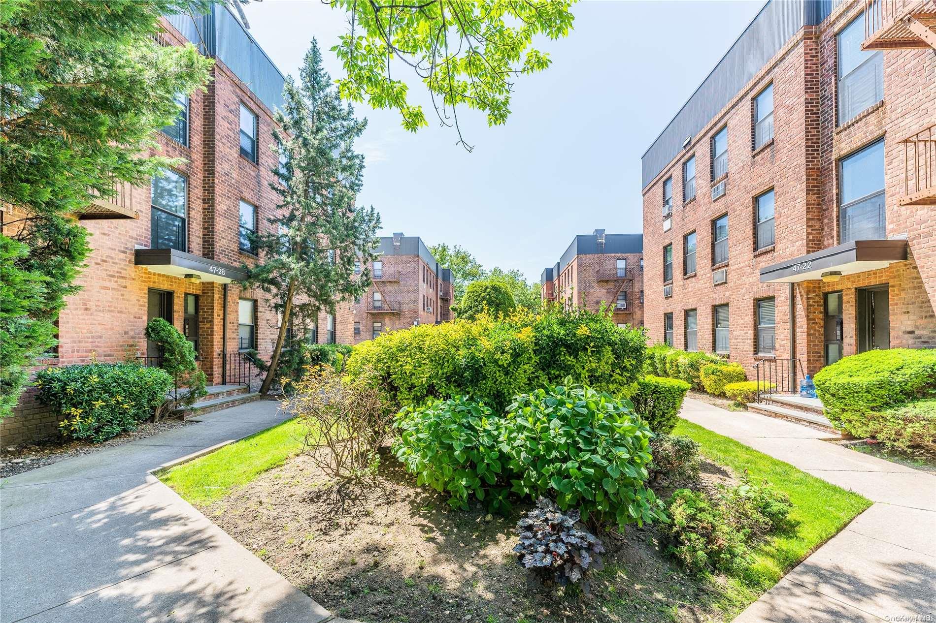 #1 photo, 47-28 216th St, クイーンズ区 Bayside , NY 11361