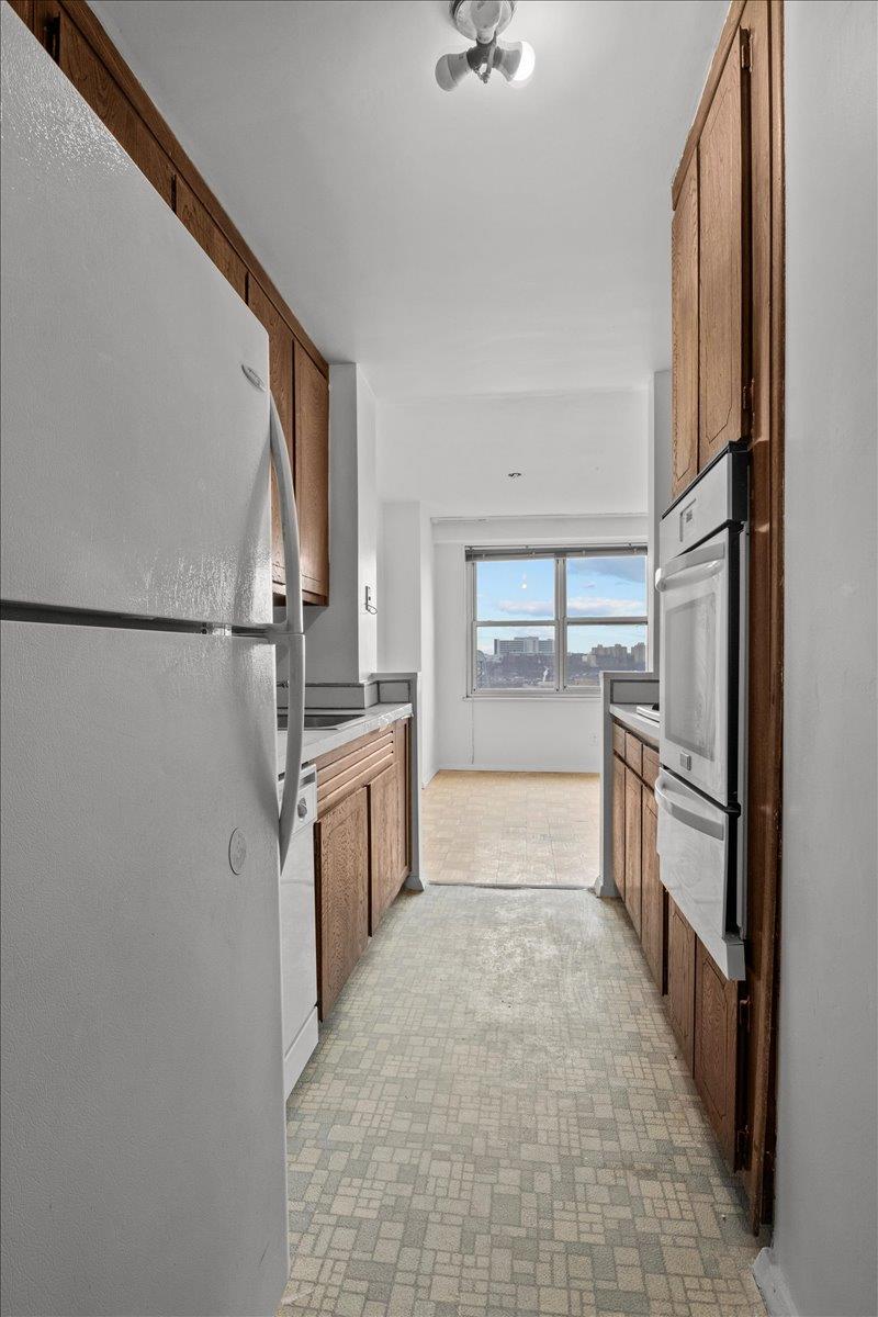 #10 photo, 555 Kappock Street, Bronx , NY 10463