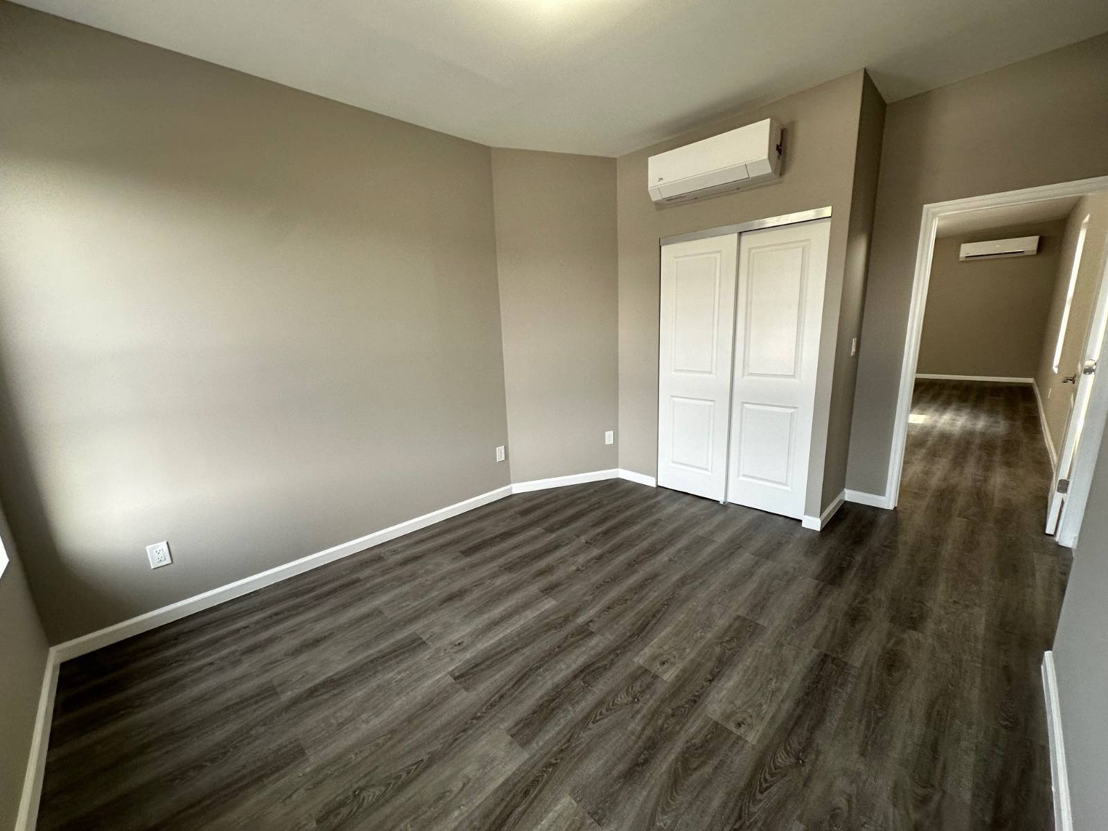 #12 photo, 457 Coney Island Ave, Kensington , NY 11218