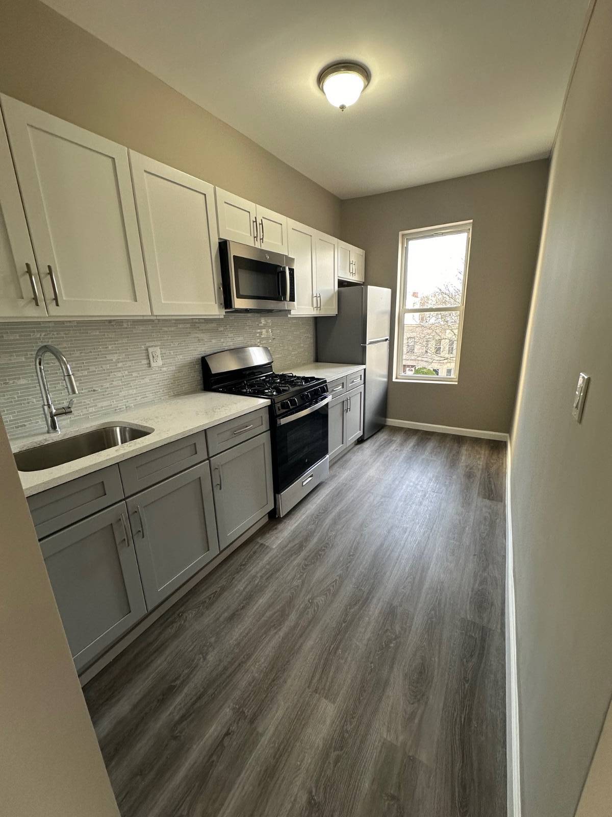 #18 photo, 457 Coney Island Ave, Kensington , NY 11218