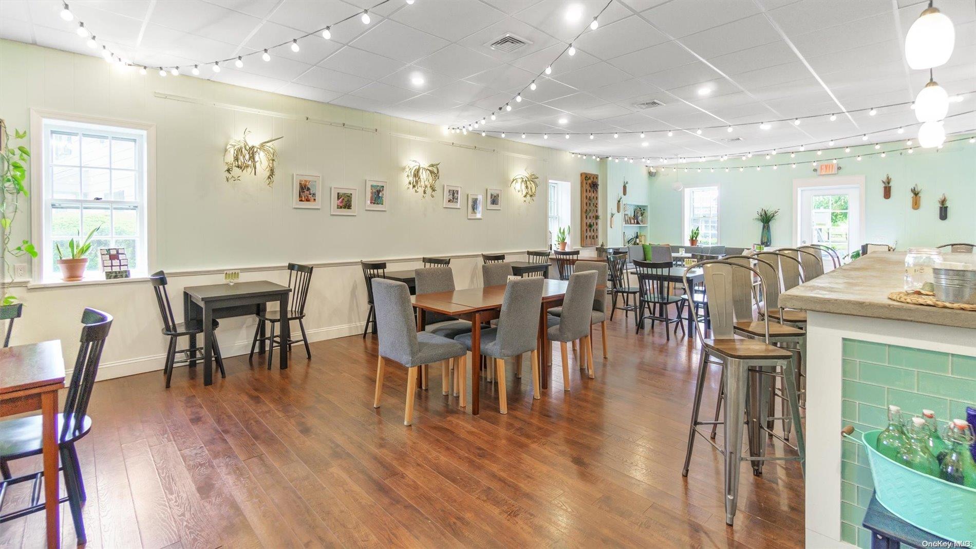 #5 photo, 28785 Main Road, サフォーク郡 Cutchogue , NY 11935