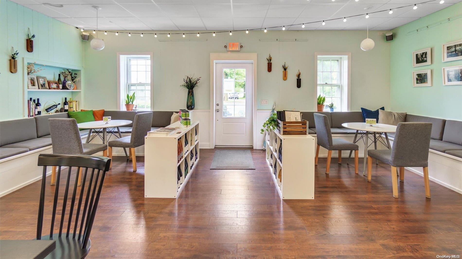 #6 photo, 28785 Main Road, サフォーク郡 Cutchogue , NY 11935