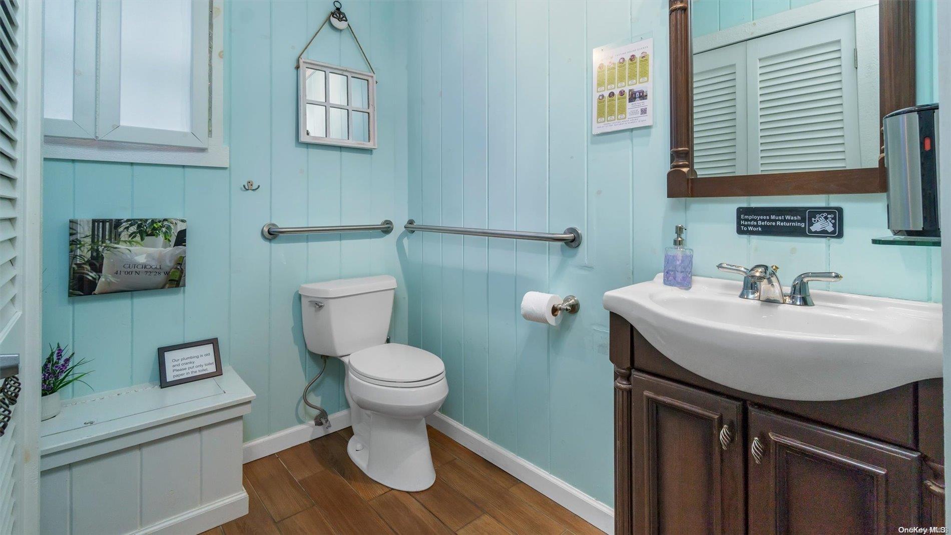 #8 photo, 28785 Main Road, サフォーク郡 Cutchogue , NY 11935