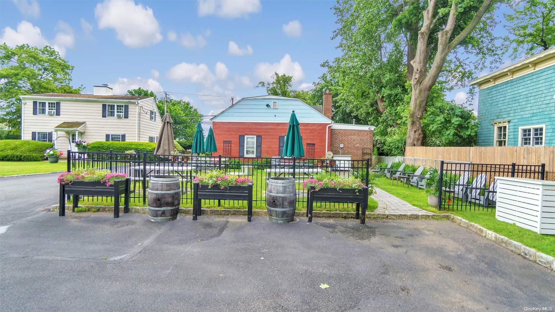 #9 photo, 28785 Main Road, サフォーク郡 Cutchogue , NY 11935