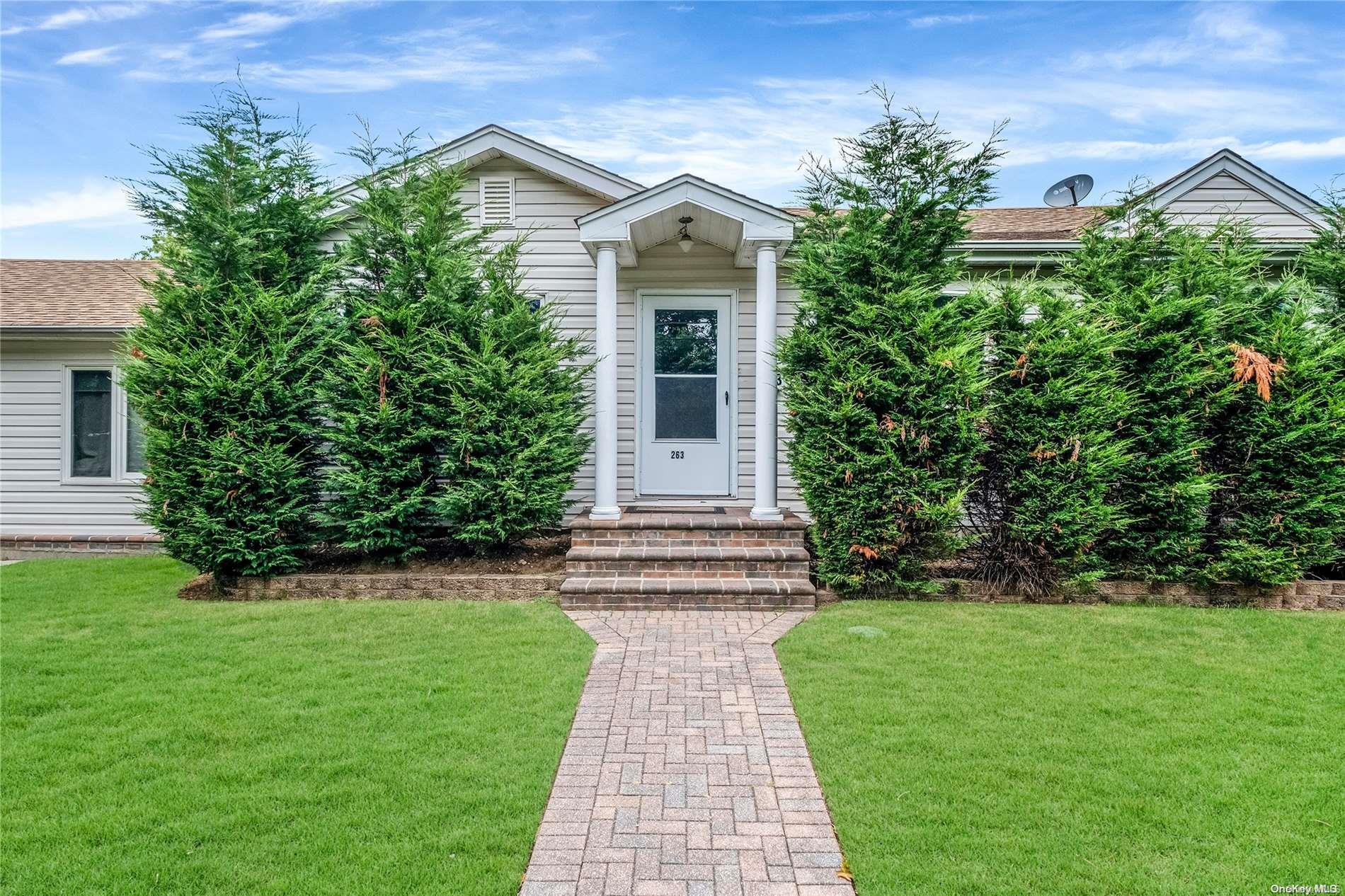 #4 photo, 263 N Park Drive, 롱 아일랜드 Massapequa , NY 11758