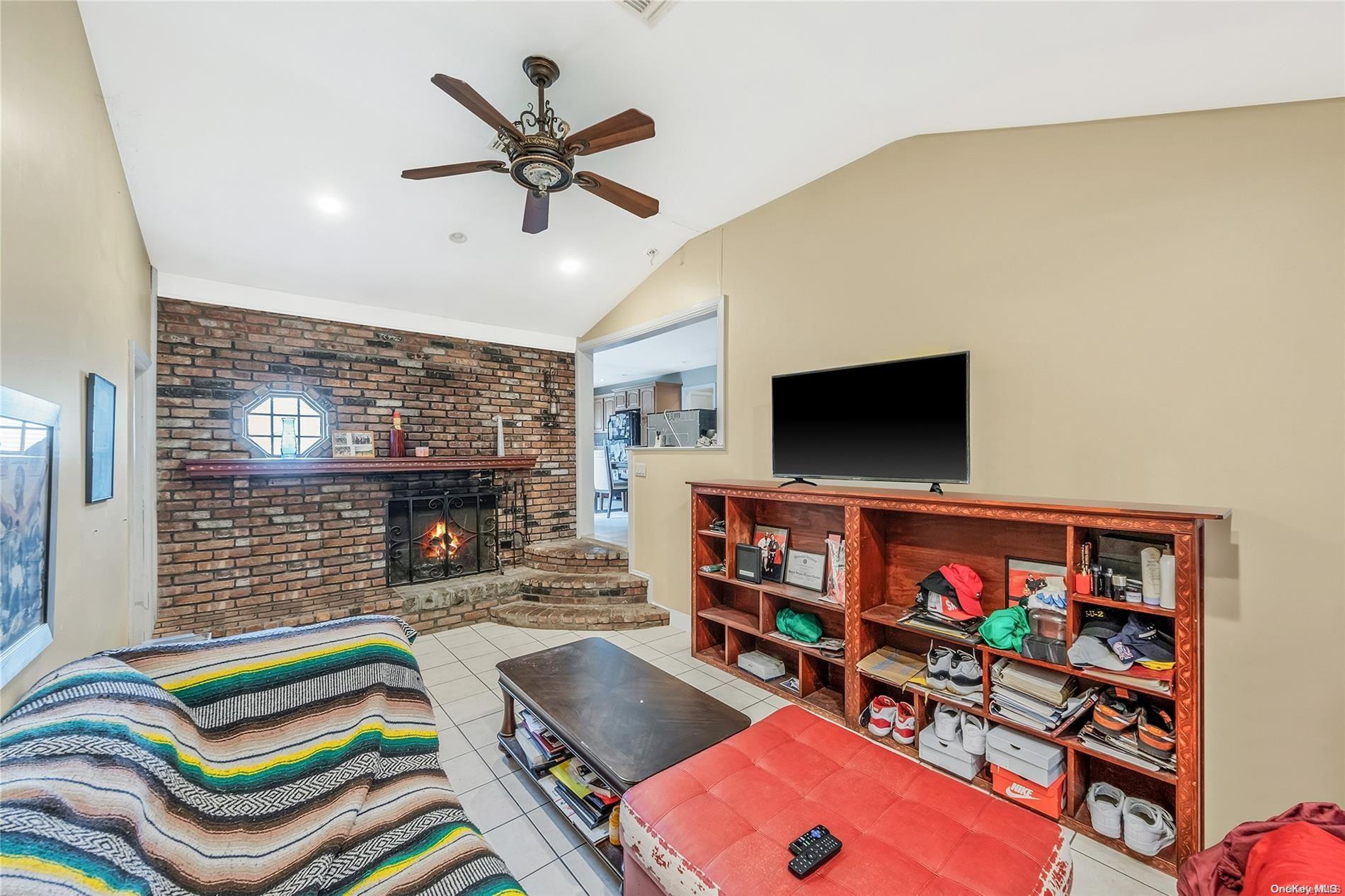 #5 photo, 263 N Park Drive, 롱 아일랜드 Massapequa , NY 11758