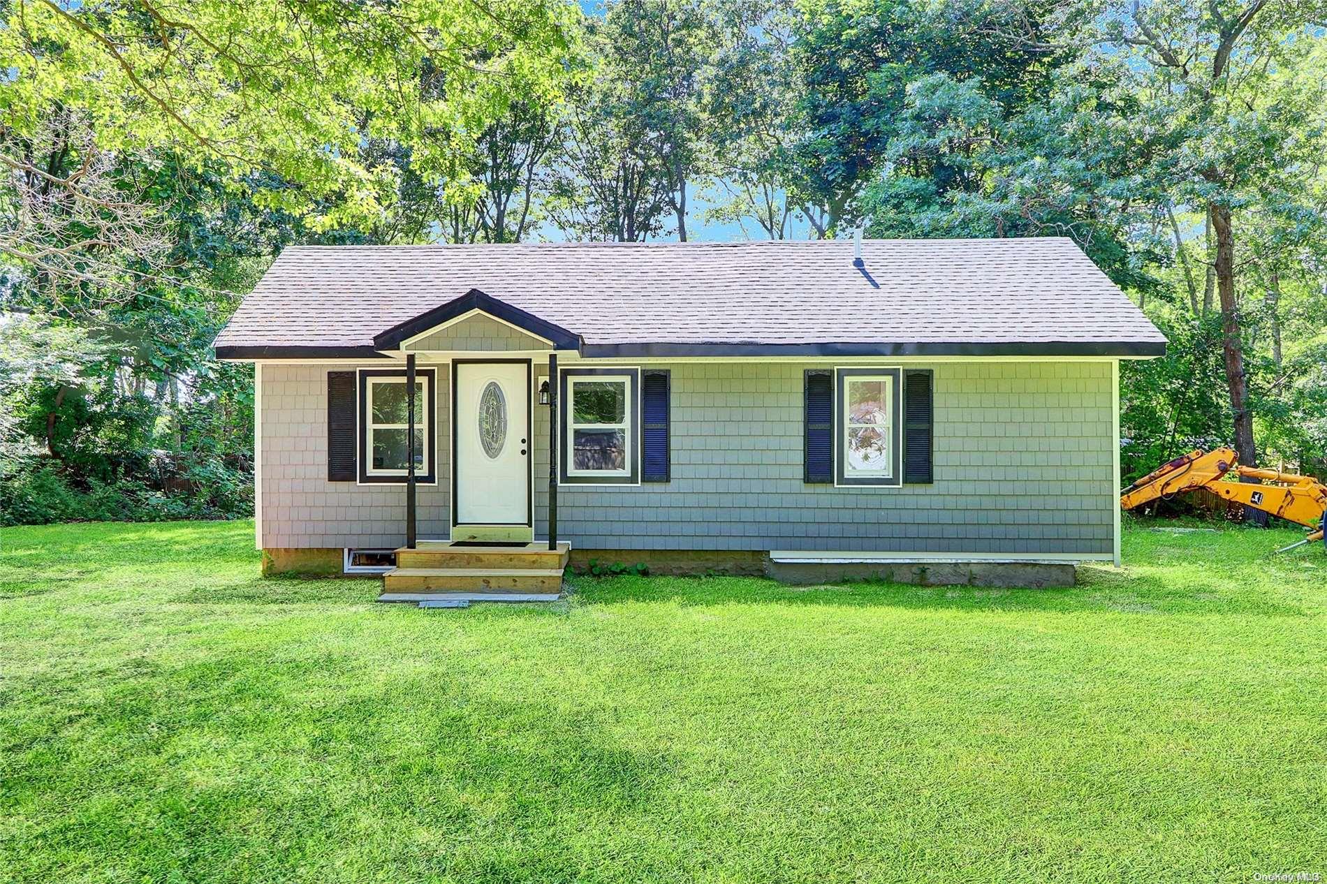 #4 photo, 46 Bernstein Boulevard, サフォーク郡 Center Moriches , NY 11934