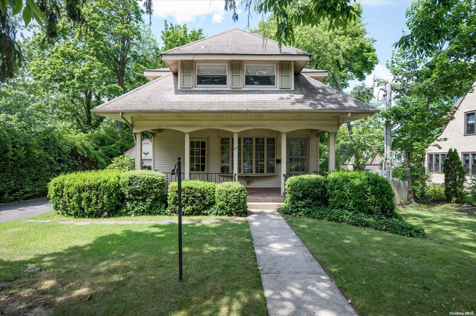 #1 photo, 77 Park Avenue, Manhasset , NY 11030
