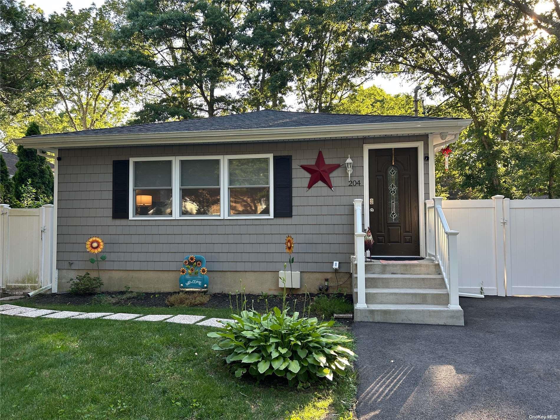 #1 photo, 204 Harrison Avenue, Miller Place , NY 11764