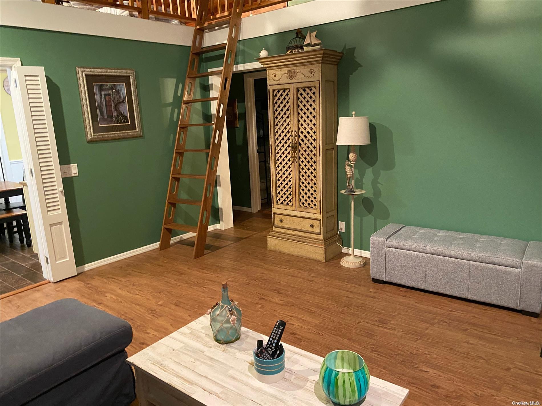 #7 photo, 182 Cottage Walk, Ocean Beach , NY 11770