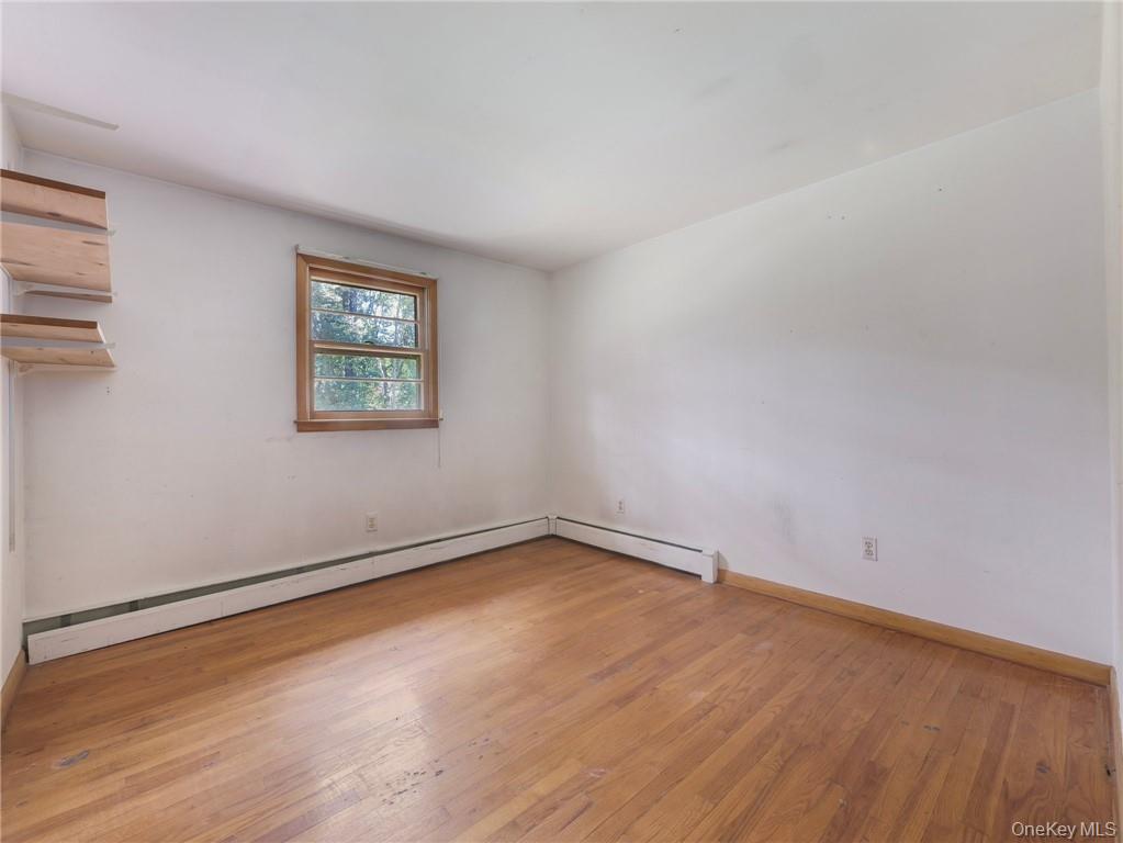 #20 photo, 1124 State Route 42, Sparrowbush , NY 12780