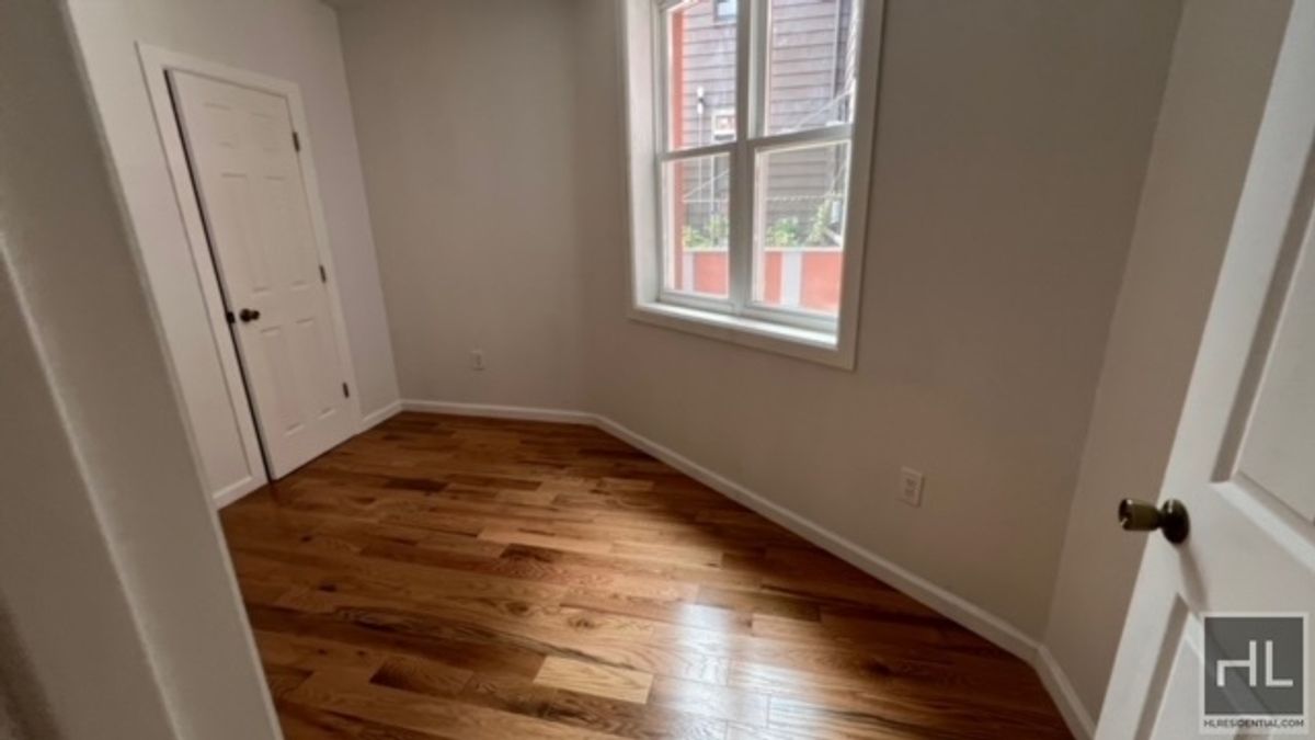 #14 photo, 45 Cumberland Street, ブルックリン区 Fort Greene , NY 11205