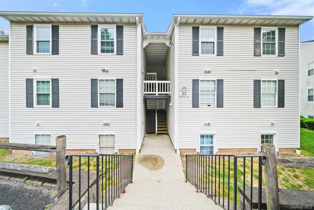 #1 photo, 23 Lexington Hill, Harriman , NY 10926