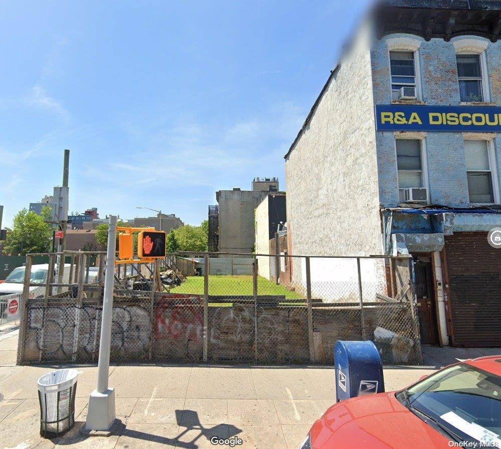 #3 photo, 108 5th Avenue, Brooklyn , NY 11217