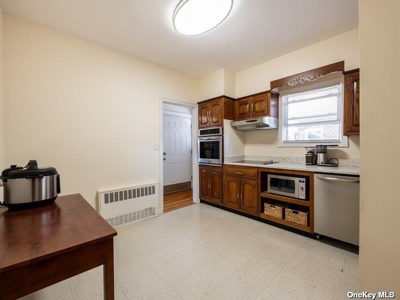 #18 photo, 22-61 47th Street, クイーンズ区 Astoria , NY 11105