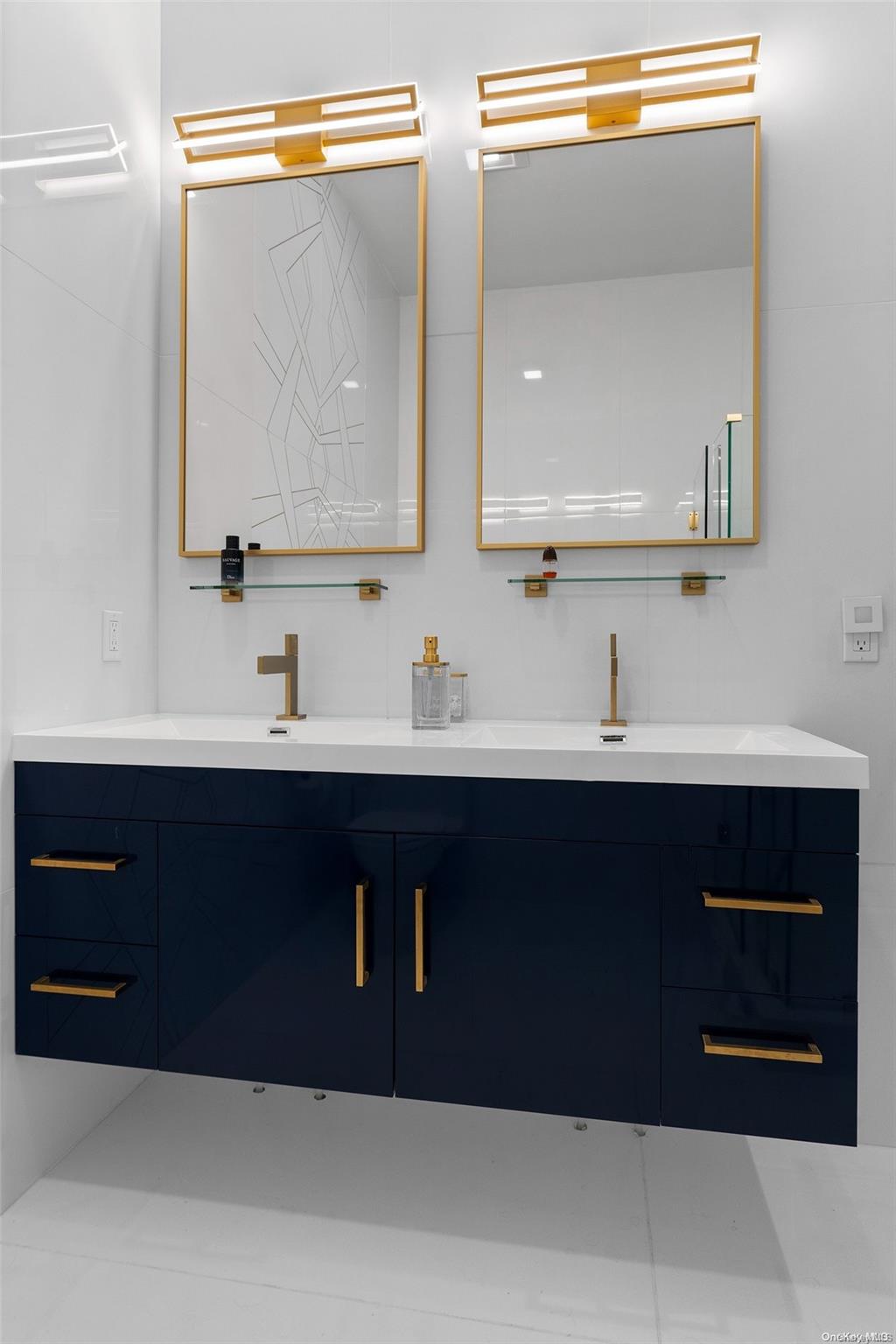 #12 photo, 1001 Peconic Bay Blvd, サフォーク郡 Jamesport , NY 11947