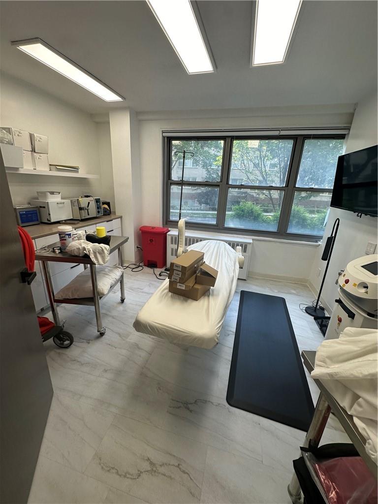 #13 photo, 56 Doyer Avenue, White Plains , NY 10605