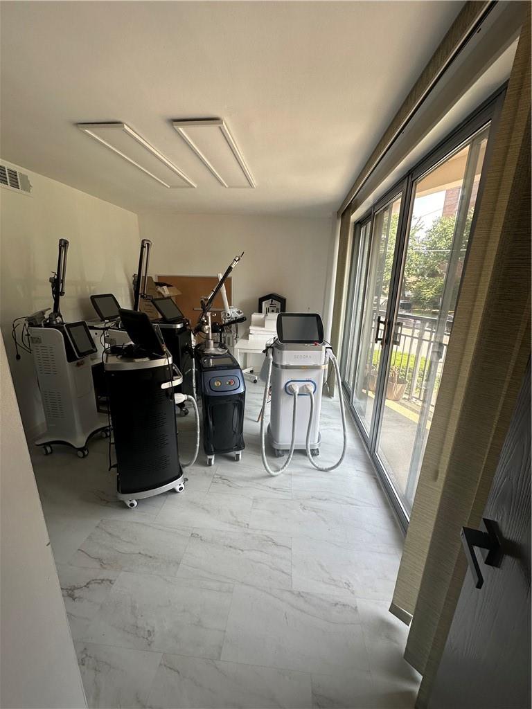 #15 photo, 56 Doyer Avenue, White Plains , NY 10605