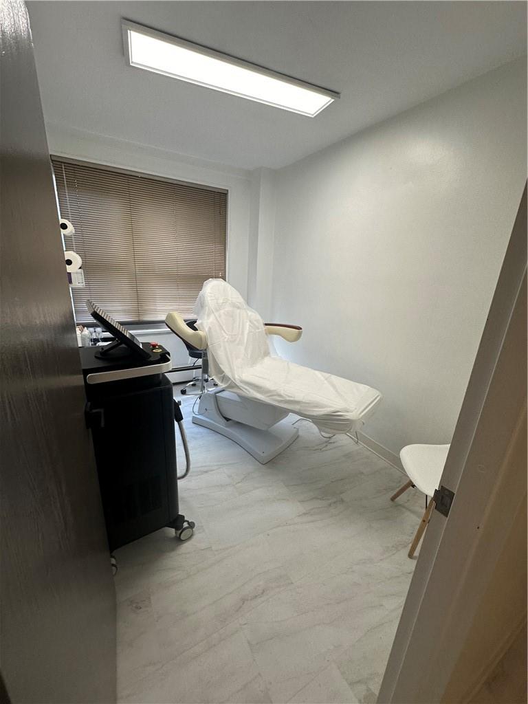 #4 photo, 56 Doyer Avenue, White Plains , NY 10605