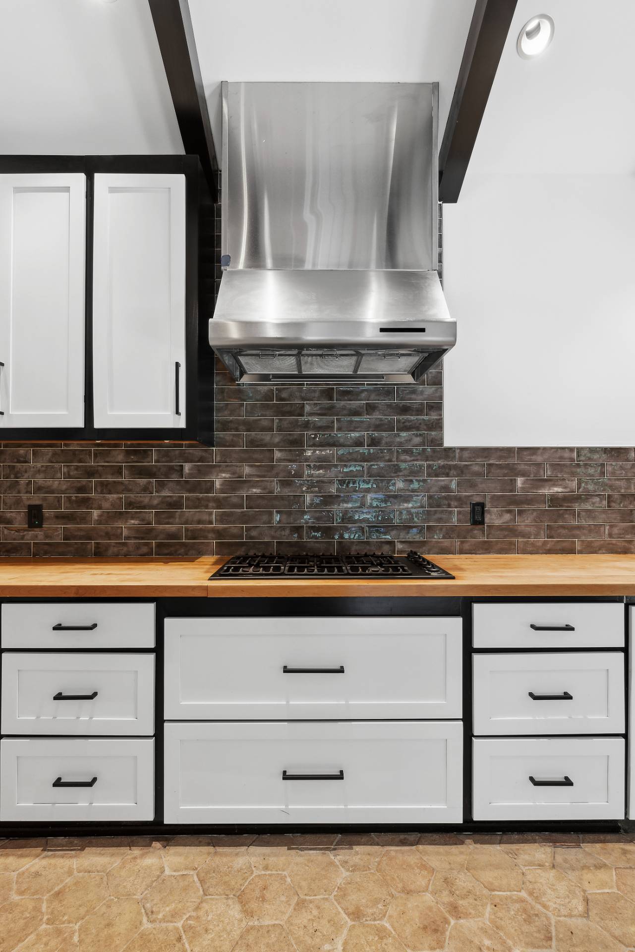 #18 photo, 601 Majors Path, サフォーク郡 Southampton , NY 11968