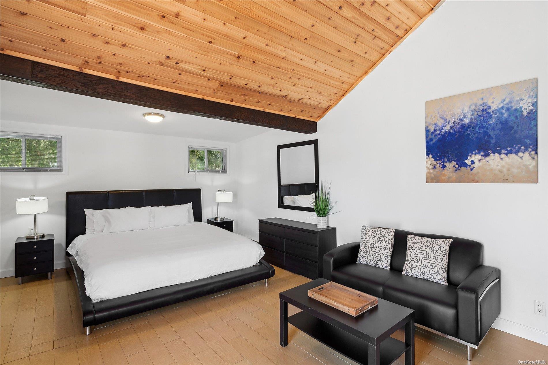 #9 photo, 72 Foster Avenue, サフォーク郡 Hampton Bays , NY 11946