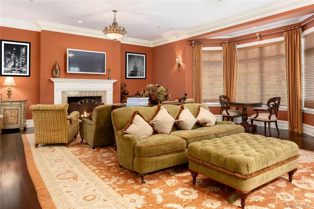 #11 photo, 17 Cowdray Park Drive, Armonk , NY 10504